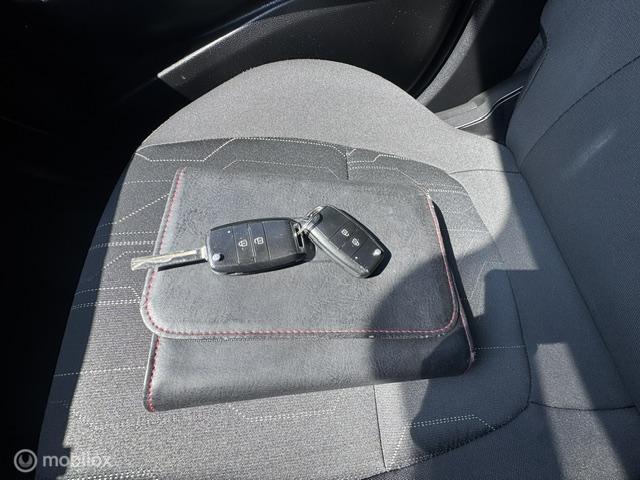 Kia Picanto Kia Picanto 1.0 CVVT First Edition 5 deurs , Airco Climate controle, Cruisse Controle . Electrische ramen , Centrale deurvergrendeling met afstandsbediening , Voorstoel in hoogte verstelbaar