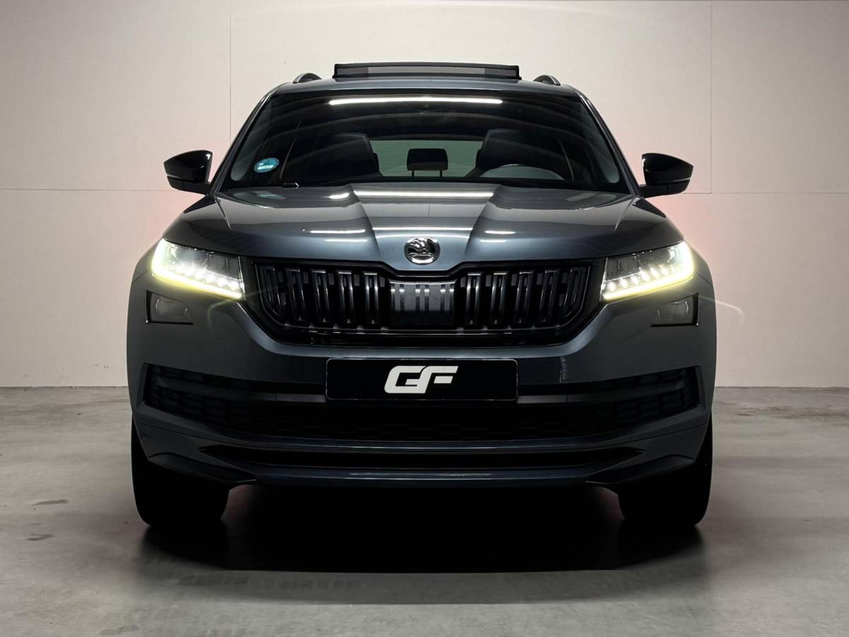 Škoda Kodiaq Skoda Kodiaq 1.5 TSI Sportline Pano Canton Memory ACC Camera NAP