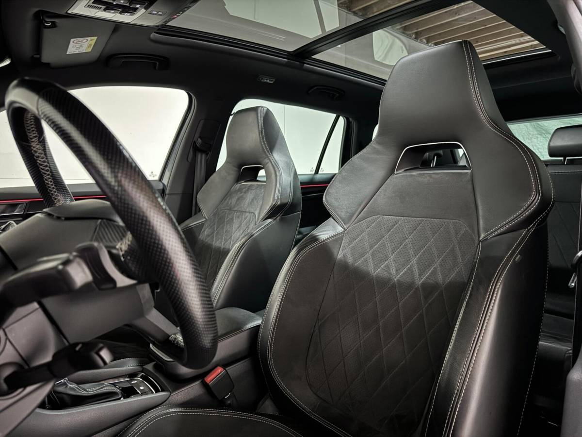 Škoda Kodiaq Skoda Kodiaq 1.5 TSI Sportline Pano Canton Memory ACC Camera NAP