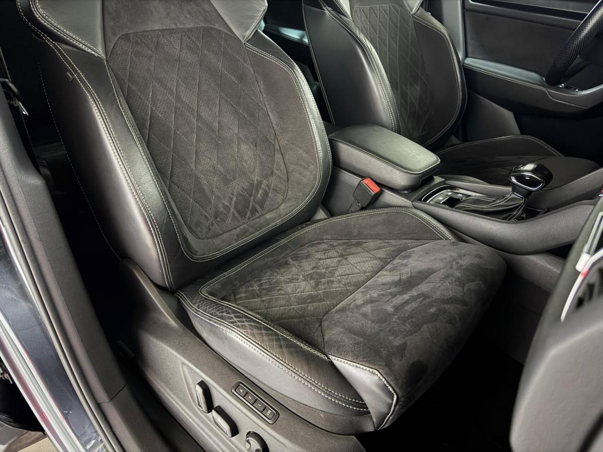 Škoda Kodiaq Skoda Kodiaq 1.5 TSI Sportline Pano Canton Memory ACC Camera NAP