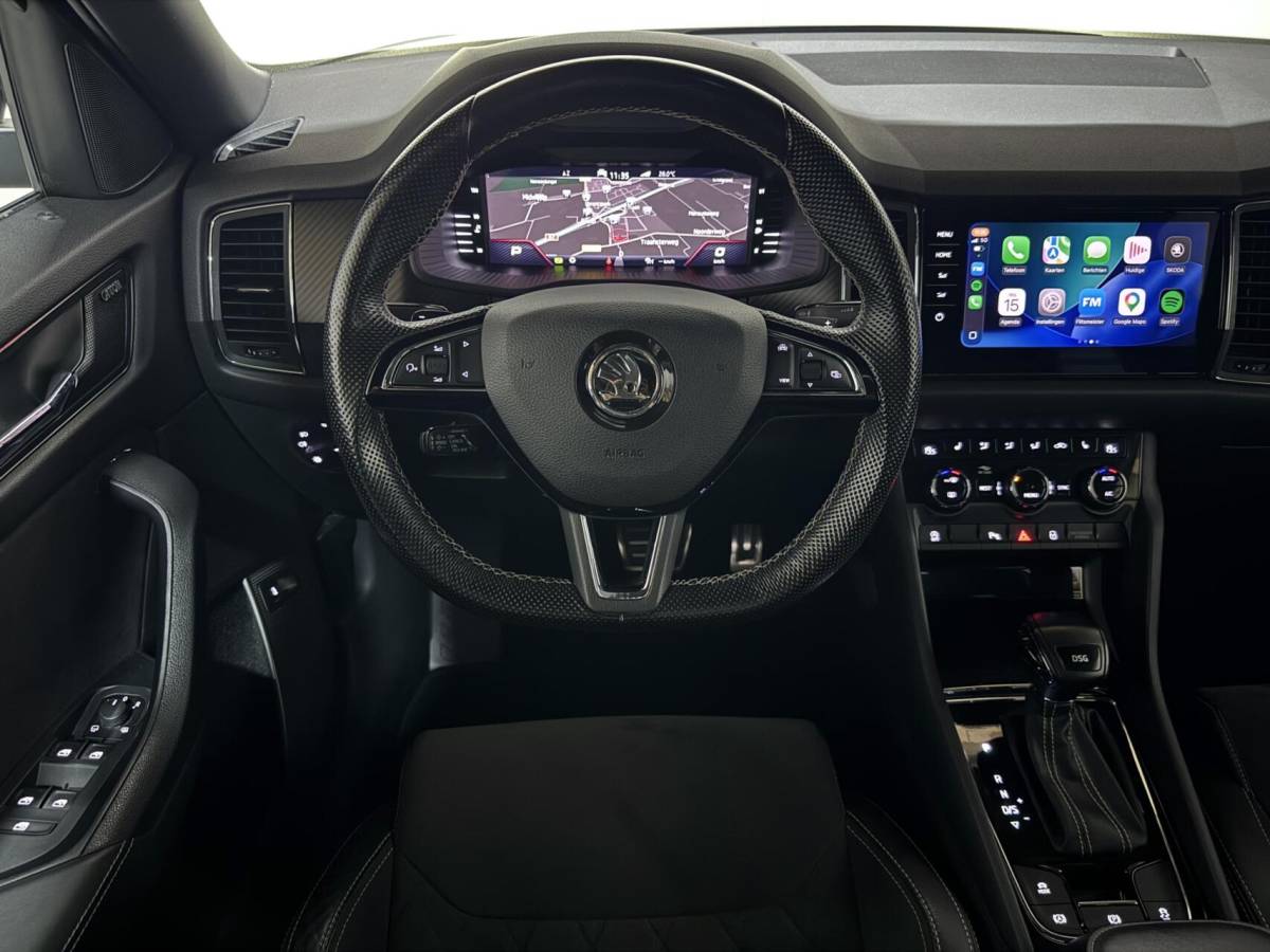 Škoda Kodiaq Skoda Kodiaq 1.5 TSI Sportline Pano Canton Memory ACC Camera NAP