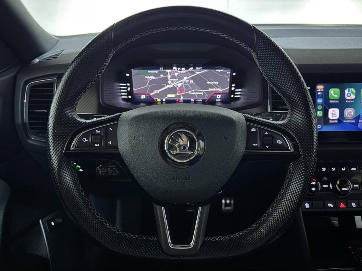 Škoda Kodiaq Skoda Kodiaq 1.5 TSI Sportline Pano Canton Memory ACC Camera NAP