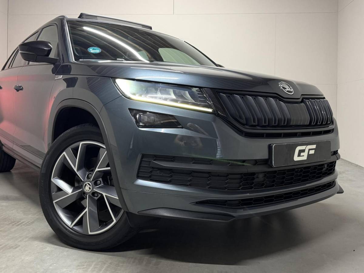 Škoda Kodiaq Skoda Kodiaq 1.5 TSI Sportline Pano Canton Memory ACC Camera NAP