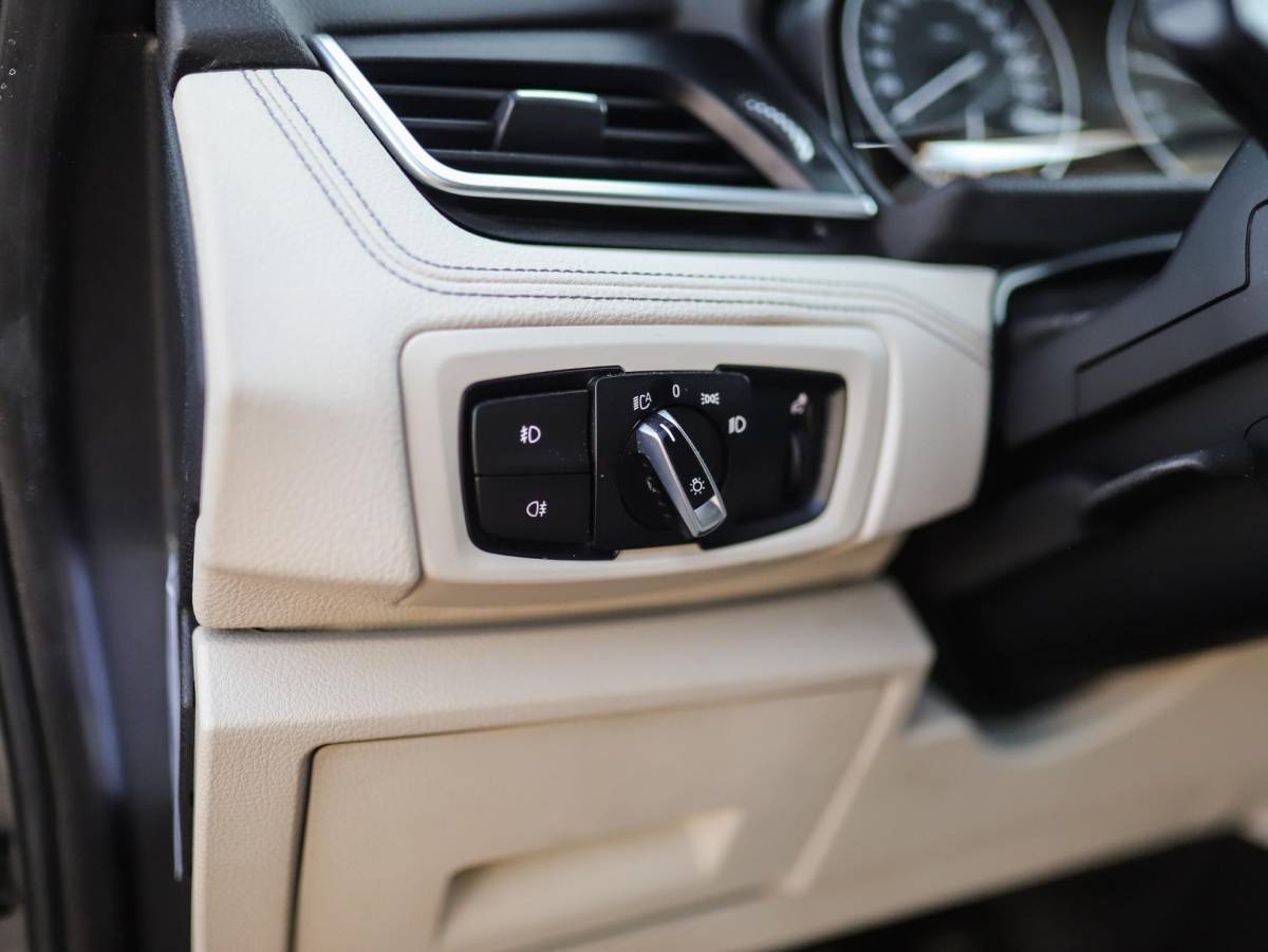 BMW 2 Serie BMW 2-serie Active Tourer 225i xDrive High Executive | Trekhaak | H/K | HUD | Camera | Leder