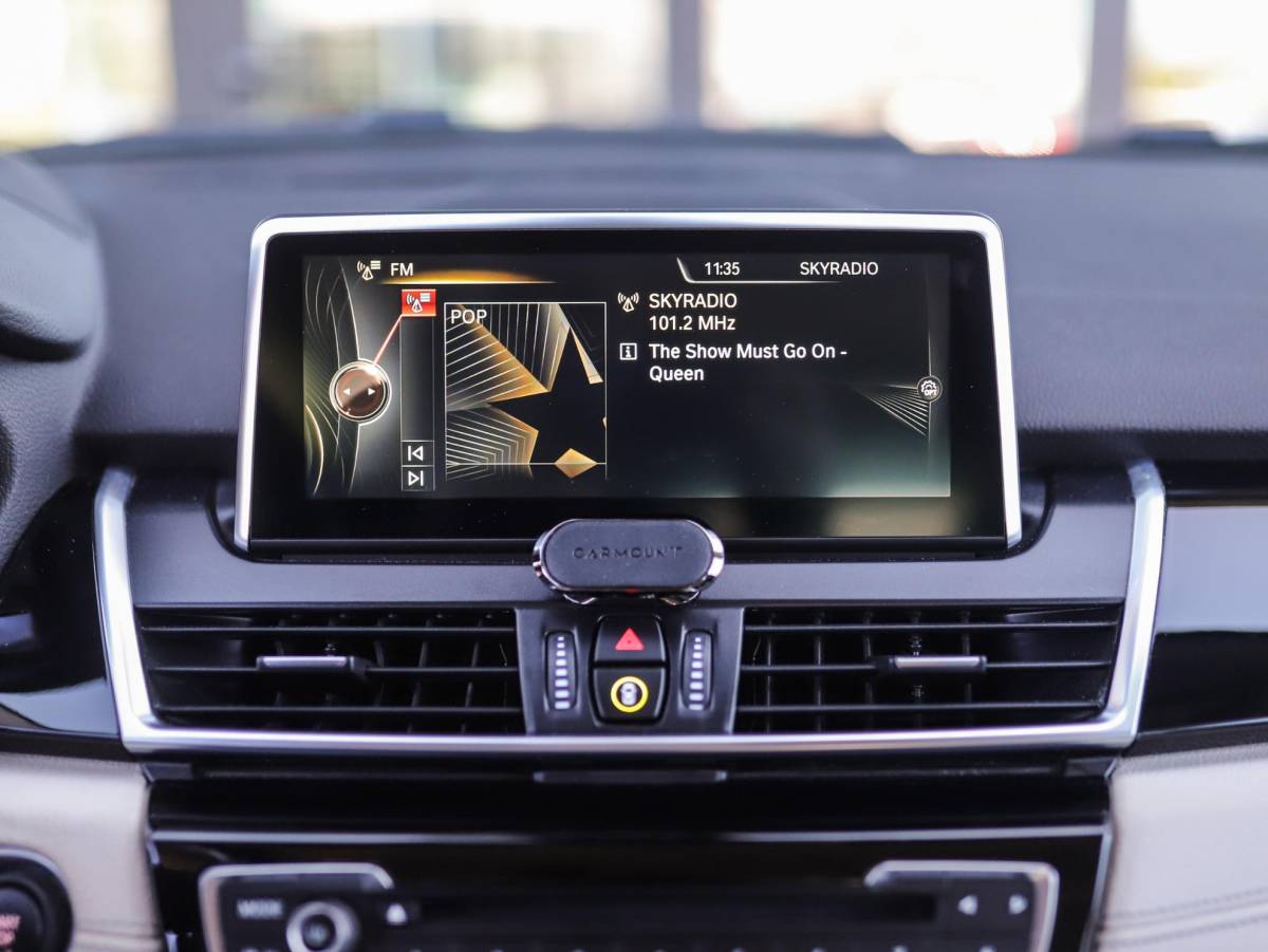 BMW 2 Serie BMW 2-serie Active Tourer 225i xDrive High Executive | Trekhaak | H/K | HUD | Camera | Leder