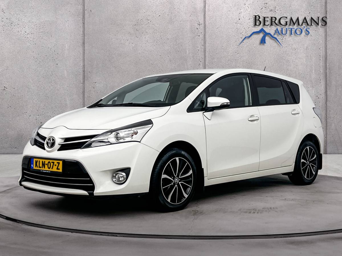 Toyota Verso Toyota Verso 1.6 VVT-i Dynamic 50th anniversary // DEALERONDERHOUDEN // 1E EIGENAAR