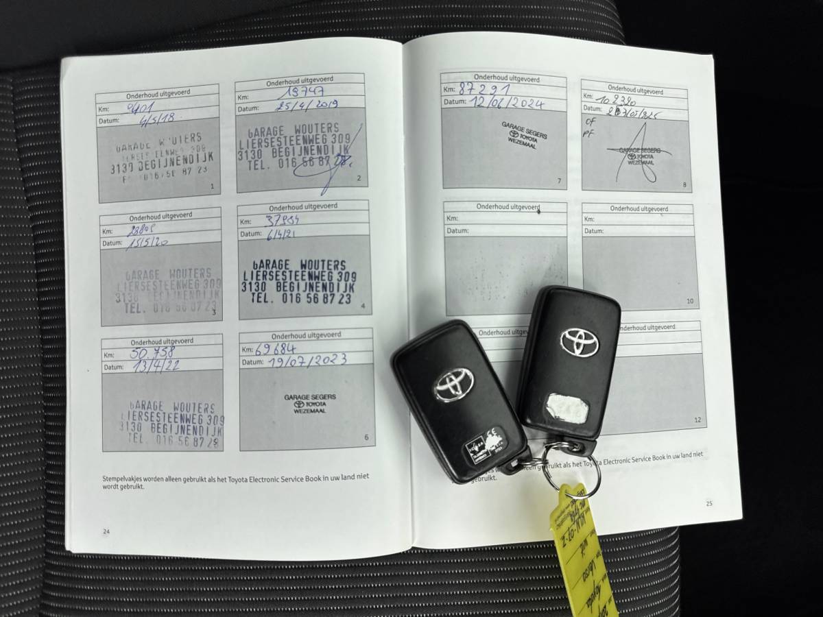 Toyota Verso Toyota Verso 1.6 VVT-i Dynamic 50th anniversary // DEALERONDERHOUDEN // 1E EIGENAAR