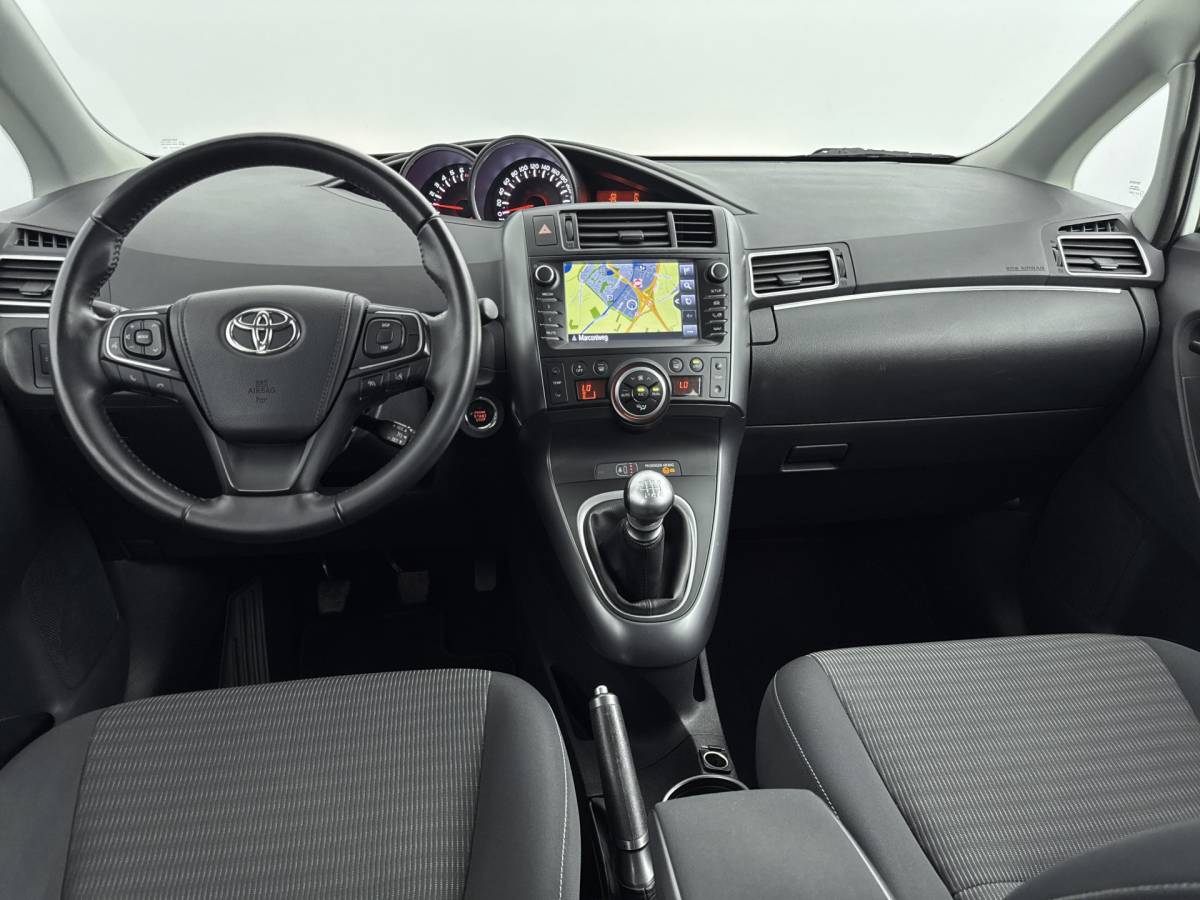 Toyota Verso Toyota Verso 1.6 VVT-i Dynamic 50th anniversary // DEALERONDERHOUDEN // 1E EIGENAAR