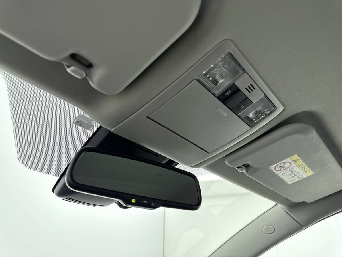 Toyota Verso Toyota Verso 1.6 VVT-i Dynamic 50th anniversary // DEALERONDERHOUDEN // 1E EIGENAAR