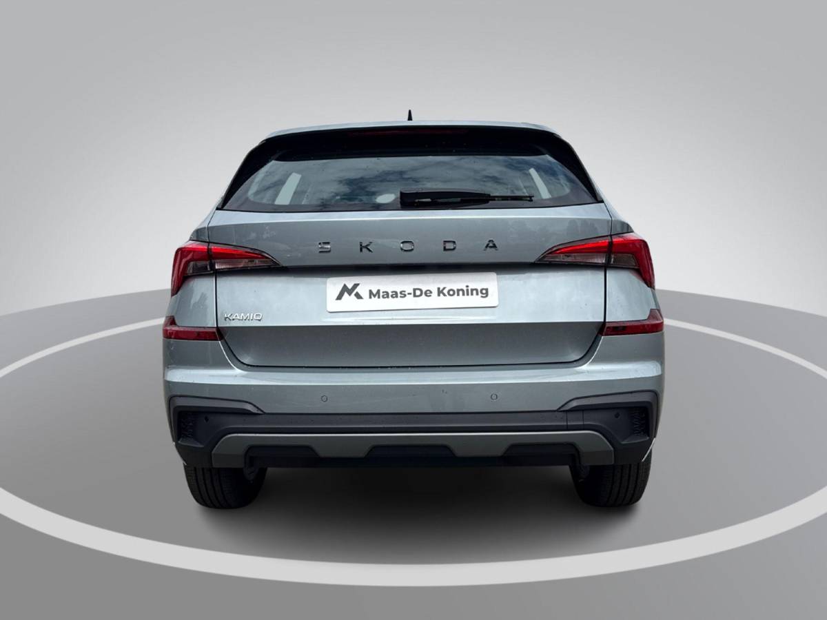 Škoda Kamiq Škoda Kamiq Selection 1.0 TSI 115 PK SUV 7-DSG | Privatelease € 423,- | € 1000,- Inruilpremie |
