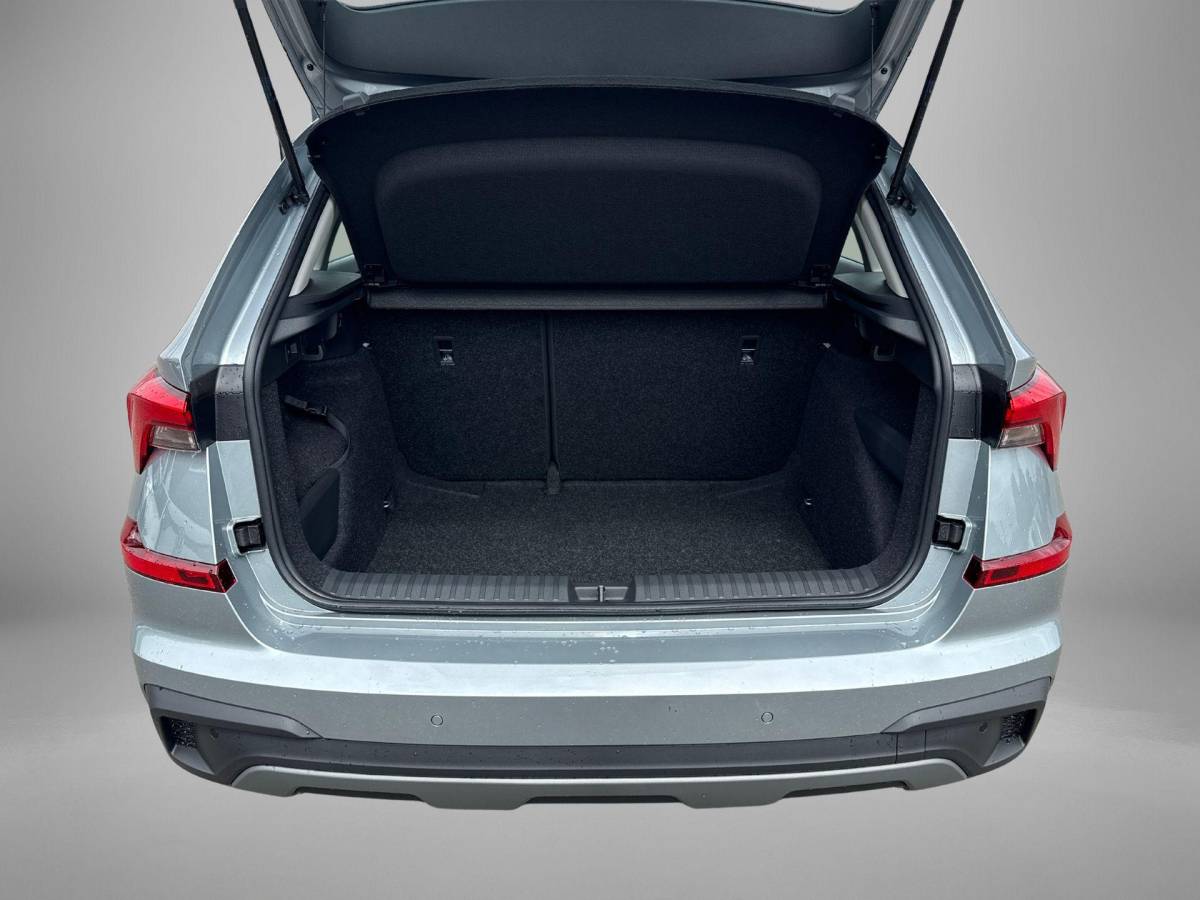 Škoda Kamiq Škoda Kamiq Selection 1.0 TSI 115 PK SUV 7-DSG | Privatelease € 423,- | € 1000,- Inruilpremie |