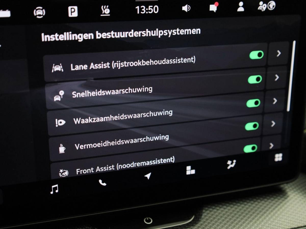 Škoda Kodiaq Škoda Kodiaq Edition 1.5 TSI PHEV 150 kW / 204 PK SUV 6 versn.  | PRIVATELEASE ACTIEMODEL!! | 599,- PER MAAND 5000km / 60MND!!