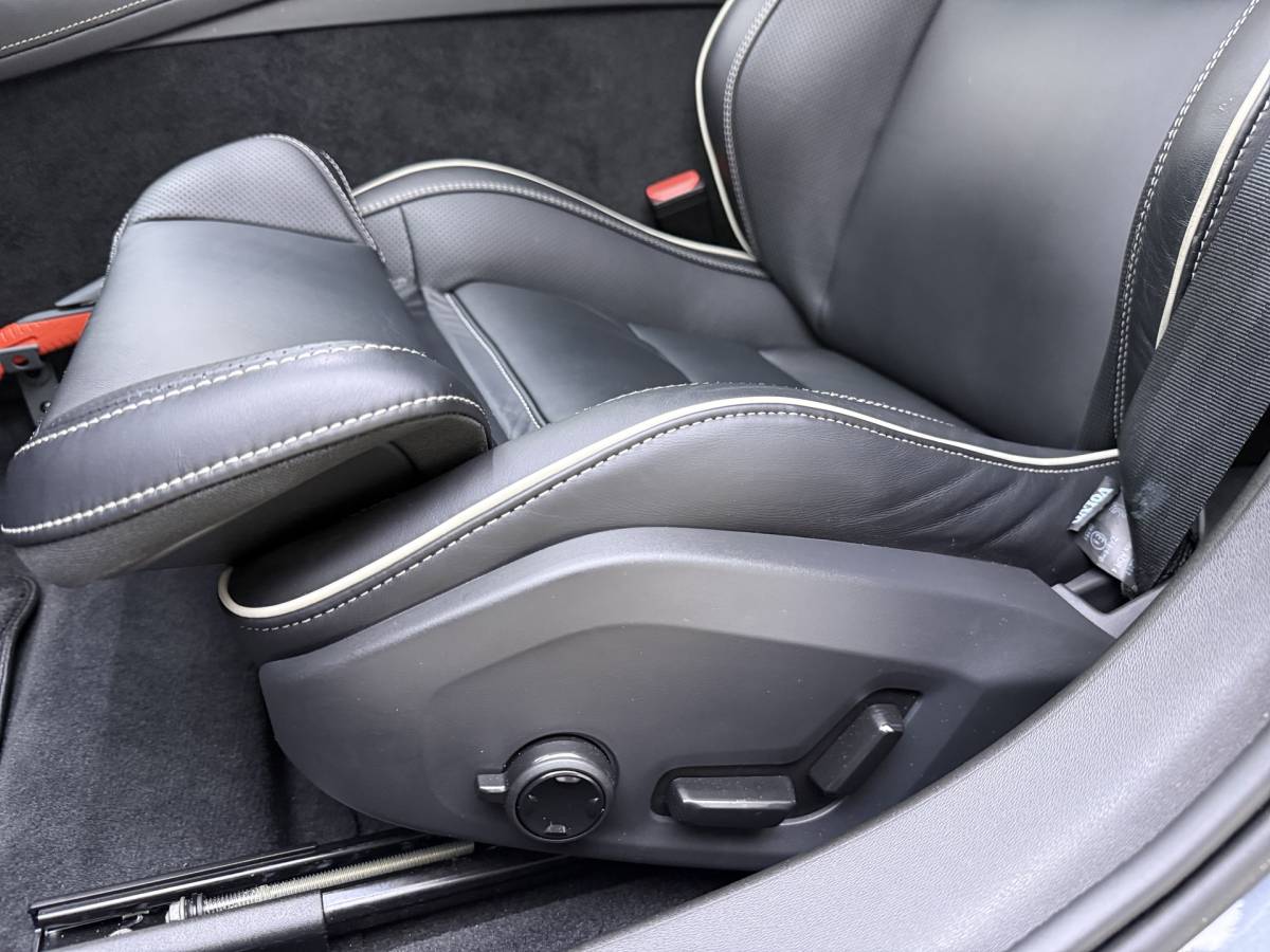 Volvo S90 Volvo S90 T8 AWD Ultimate Dark | Head up display | Luchtvering | Polestar tune | Trekhaak |21″ | 360 Camera | Alarm | Styling kit |