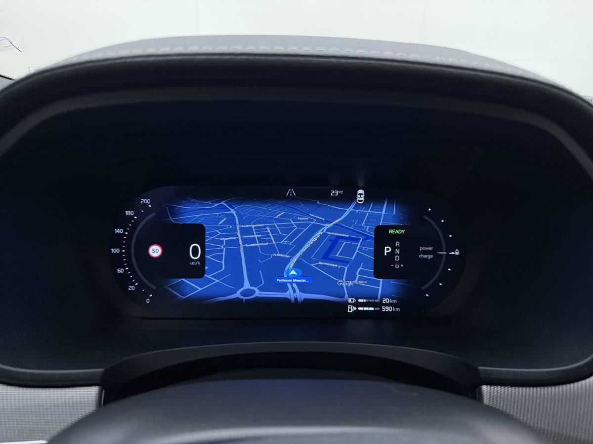 Volvo S90 Volvo S90 T8 AWD Ultimate Dark | Head up display | Luchtvering | Polestar tune | Trekhaak |21″ | 360 Camera | Alarm | Styling kit |