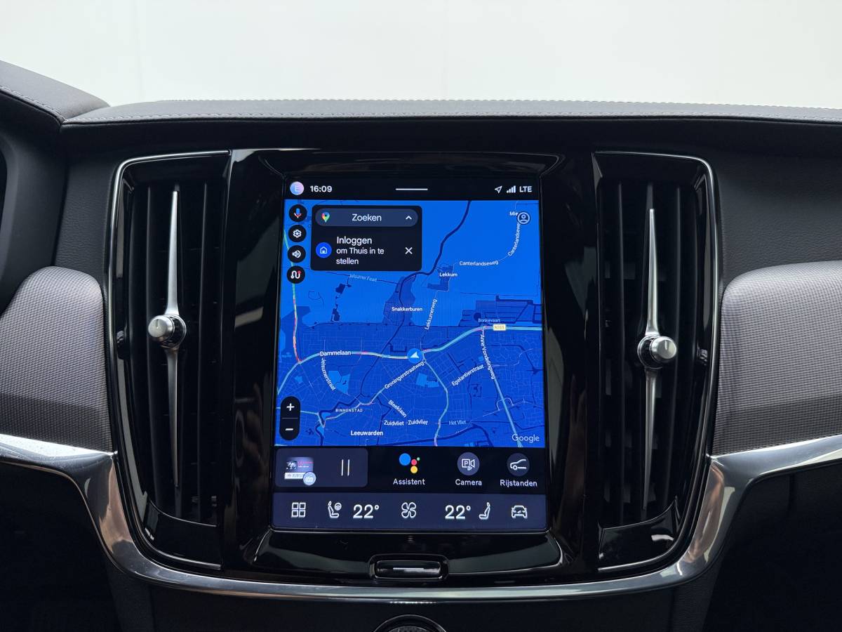 Volvo S90 Volvo S90 T8 AWD Ultimate Dark | Head up display | Luchtvering | Polestar tune | Trekhaak |21″ | 360 Camera | Alarm | Styling kit |