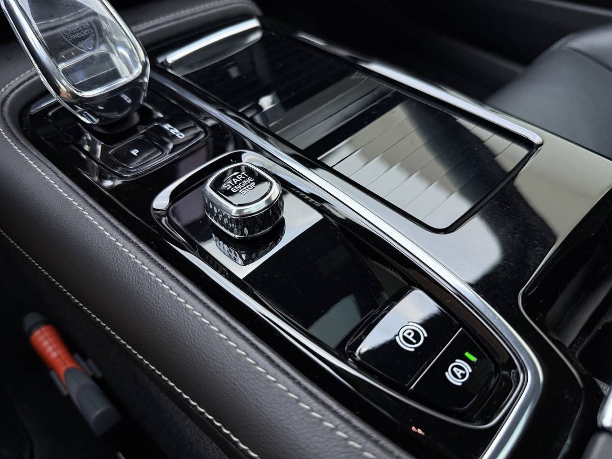 Volvo S90 Volvo S90 T8 AWD Ultimate Dark | Head up display | Luchtvering | Polestar tune | Trekhaak |21″ | 360 Camera | Alarm | Styling kit |