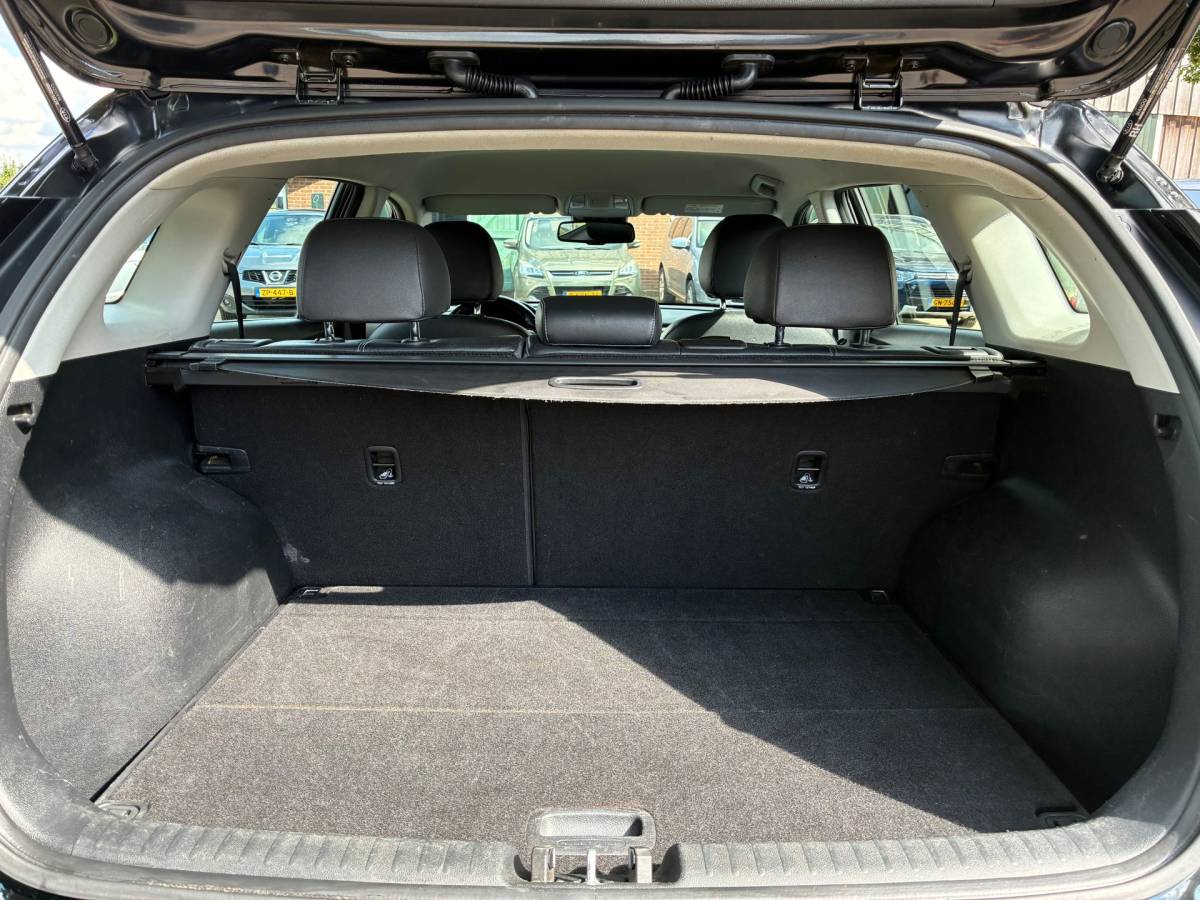 Kia Niro Kia Niro 1.6 GDi Hybrid DynamicLine | Carplay + Lane assist nu €14.975,-!!
