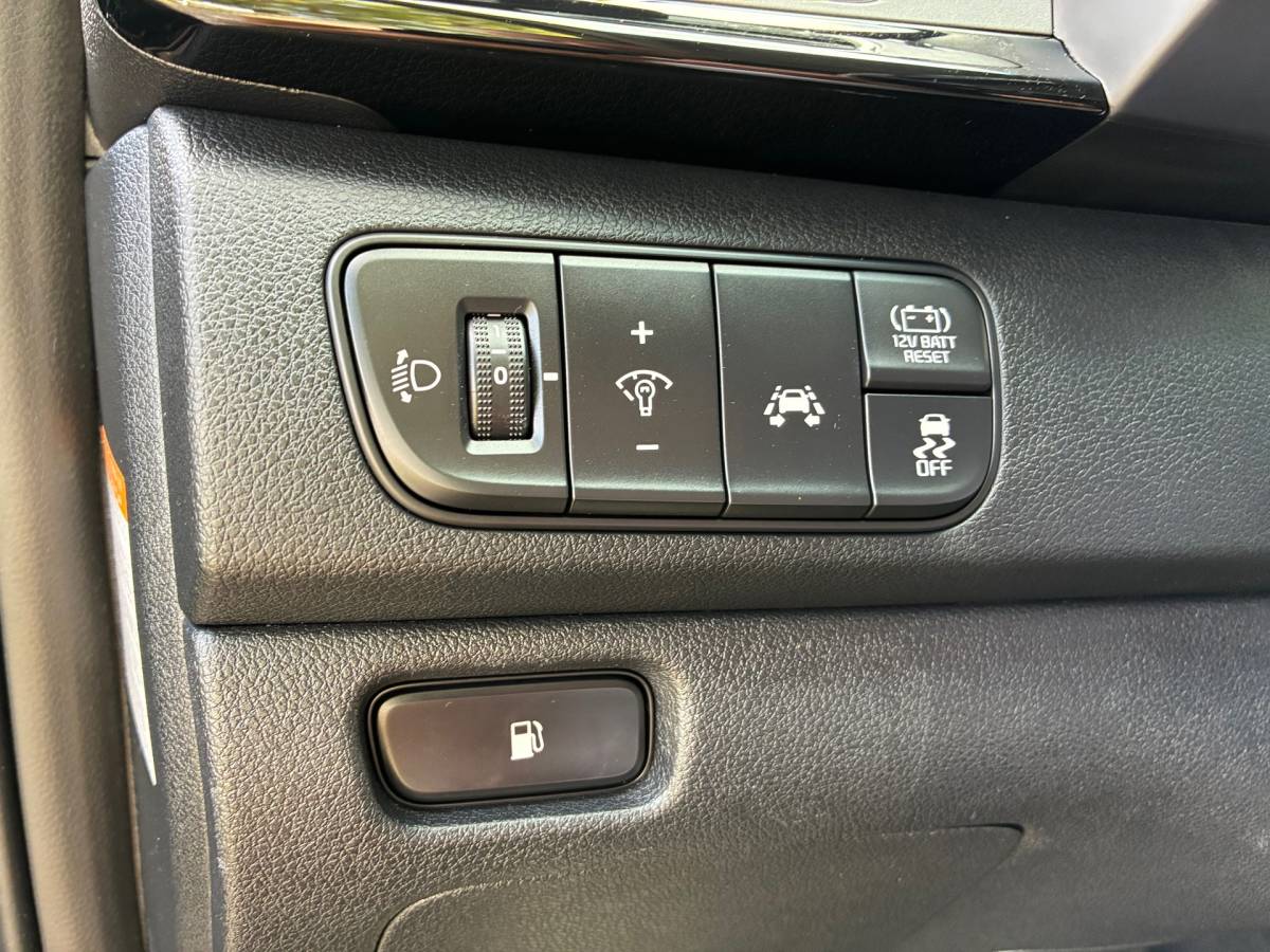 Kia Niro Kia Niro 1.6 GDi Hybrid DynamicLine | Carplay + Lane assist nu €14.975,-!!