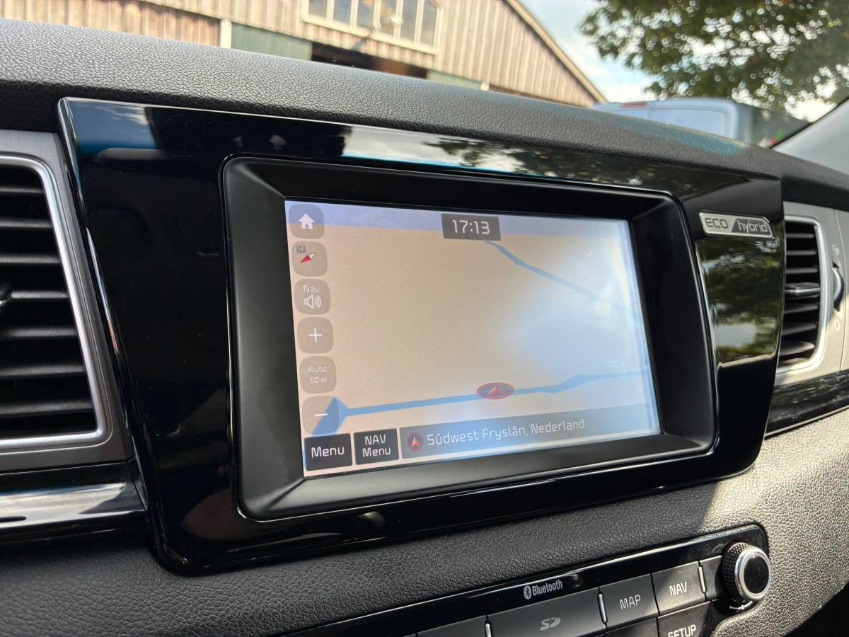 Kia Niro Kia Niro 1.6 GDi Hybrid DynamicLine | Carplay + Lane assist nu €14.975,-!!