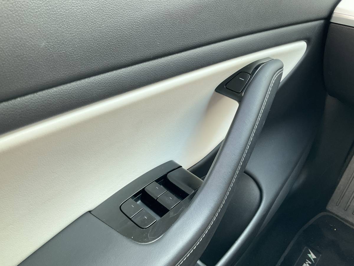 Tesla Model 3 Tesla Model 3 351pk Long Range AWD 75 kWh Incl.BTW Panorama Design