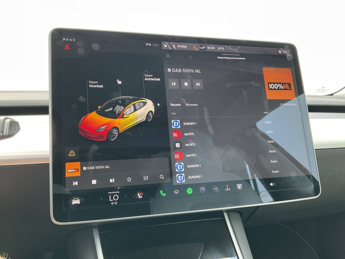 Tesla Model 3 Tesla Model 3 351pk Long Range AWD 75 kWh Incl.BTW Panorama Design