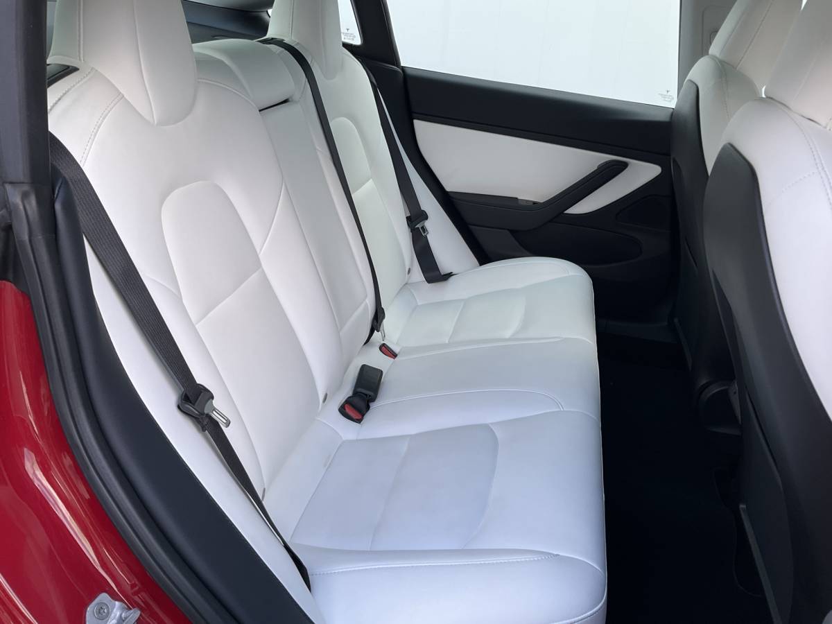 Tesla Model 3 Tesla Model 3 351pk Long Range AWD 75 kWh Incl.BTW Panorama Design