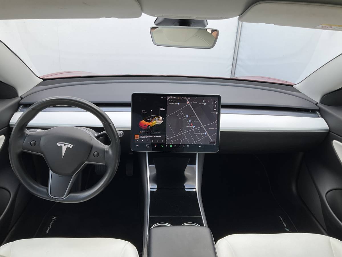 Tesla Model 3 Tesla Model 3 351pk Long Range AWD 75 kWh Incl.BTW Panorama Design