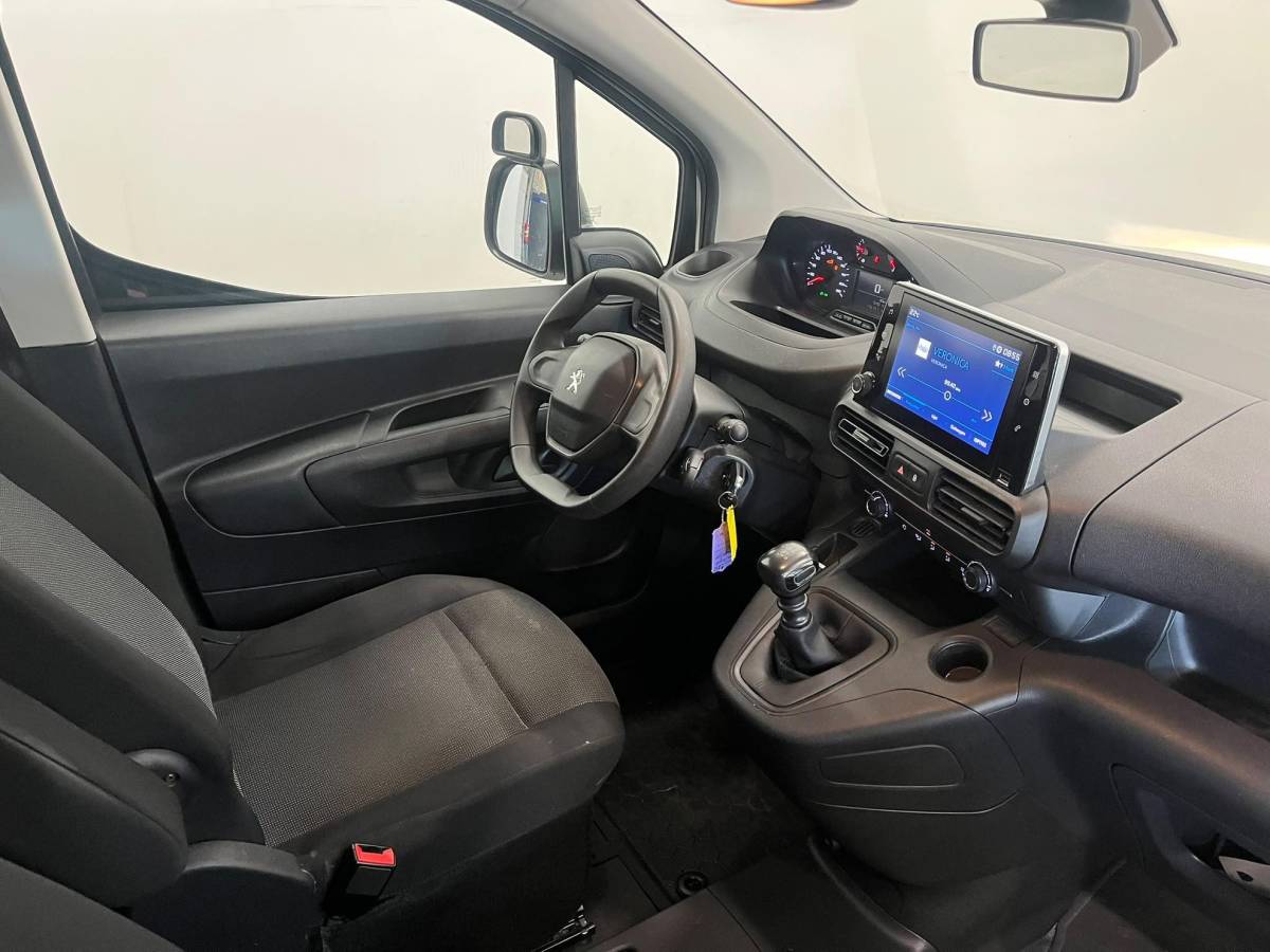 Peugeot Partner Peugeot Partner 1.5 BlueHDI 100pk Premium Airco Navi Carplay Cruise Control PDC Achter