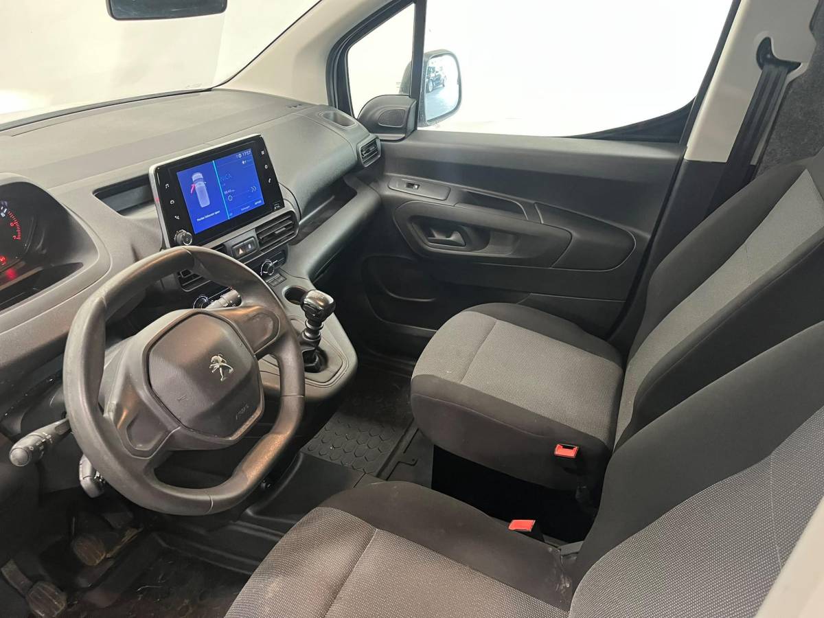 Peugeot Partner Peugeot Partner 1.5 BlueHDI 100pk Premium Airco Navi Carplay Cruise Control PDC Achter