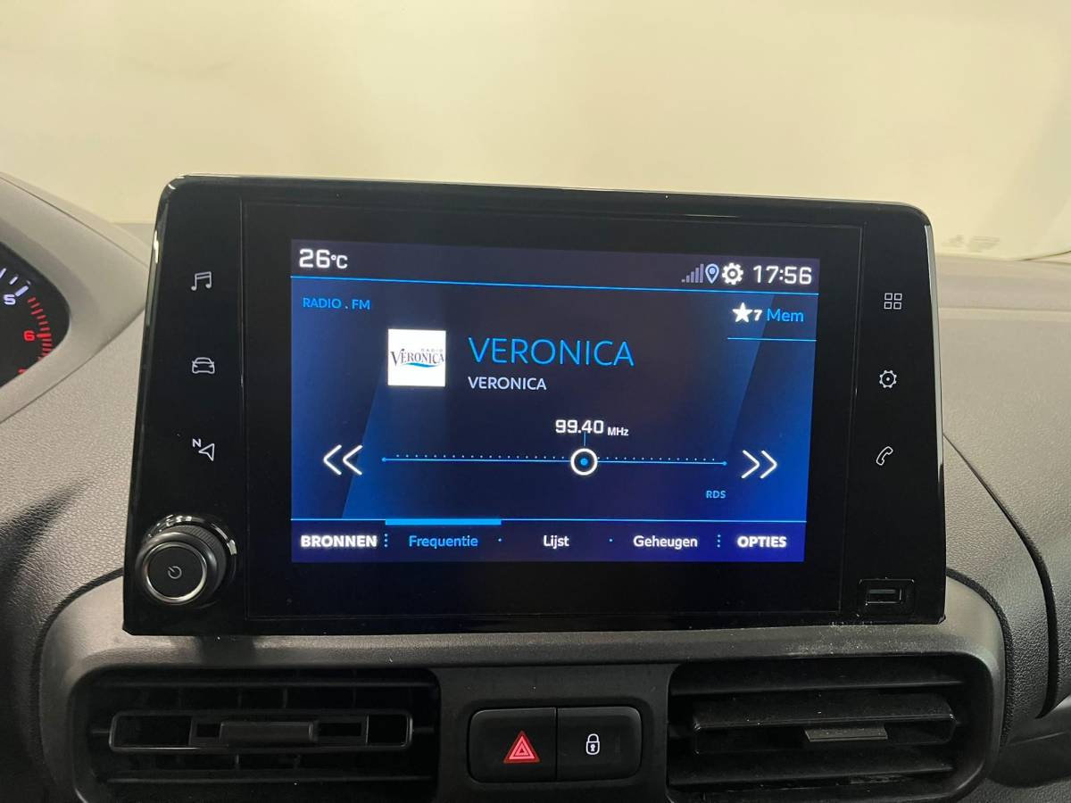 Peugeot Partner Peugeot Partner 1.5 BlueHDI 100pk Premium Airco Navi Carplay Cruise Control PDC Achter