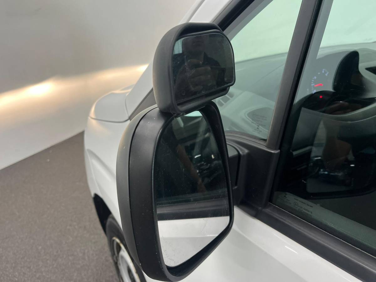 Peugeot Partner Peugeot Partner 1.5 BlueHDI 100pk Premium Airco Navi Carplay Cruise Control PDC Achter