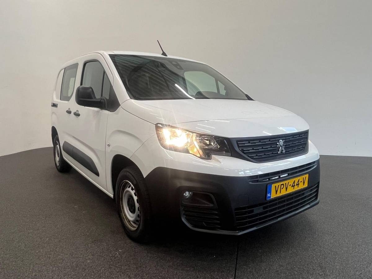 Peugeot Partner Peugeot Partner 1.5 BlueHDI 100pk Premium Airco Navi Carplay Cruise Control PDC Achter