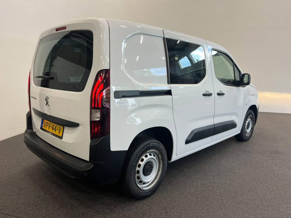 Peugeot Partner Peugeot Partner 1.5 BlueHDI 100pk Premium Airco Navi Carplay Cruise Control PDC Achter