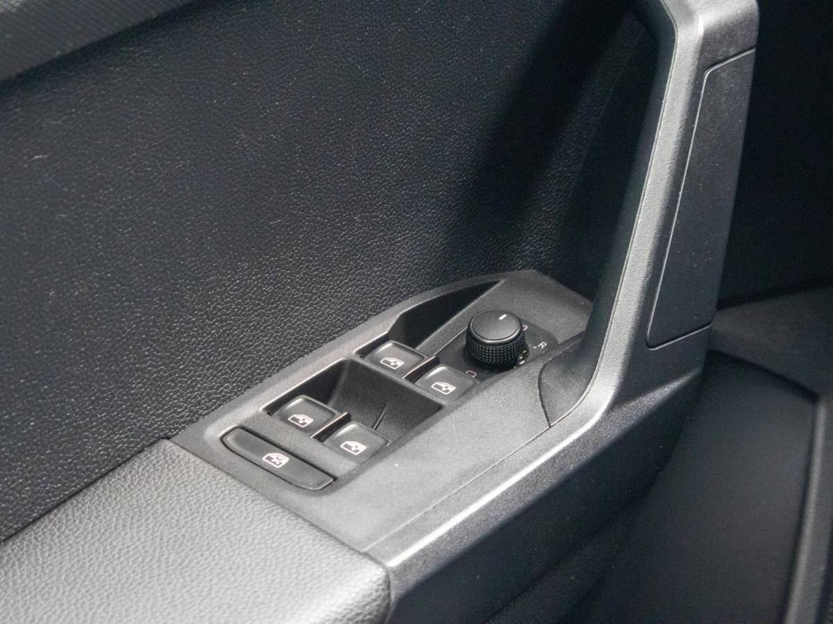 SEAT Arona SEAT Arona 1.0 TSI Xcellence Launch Edition LED Clima Apple CarPlay
