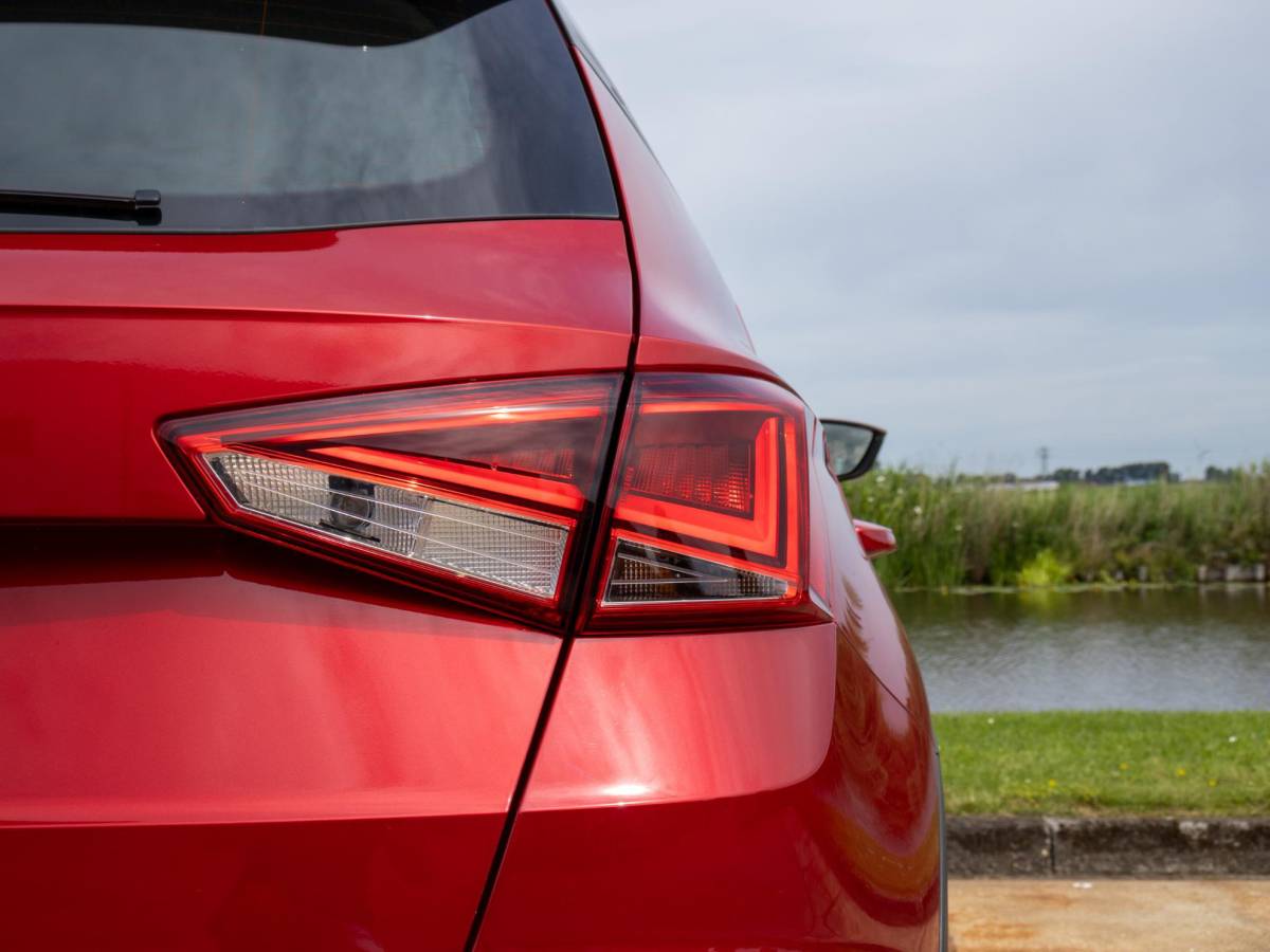 SEAT Arona SEAT Arona 1.0 TSI Xcellence Launch Edition LED Clima Apple CarPlay