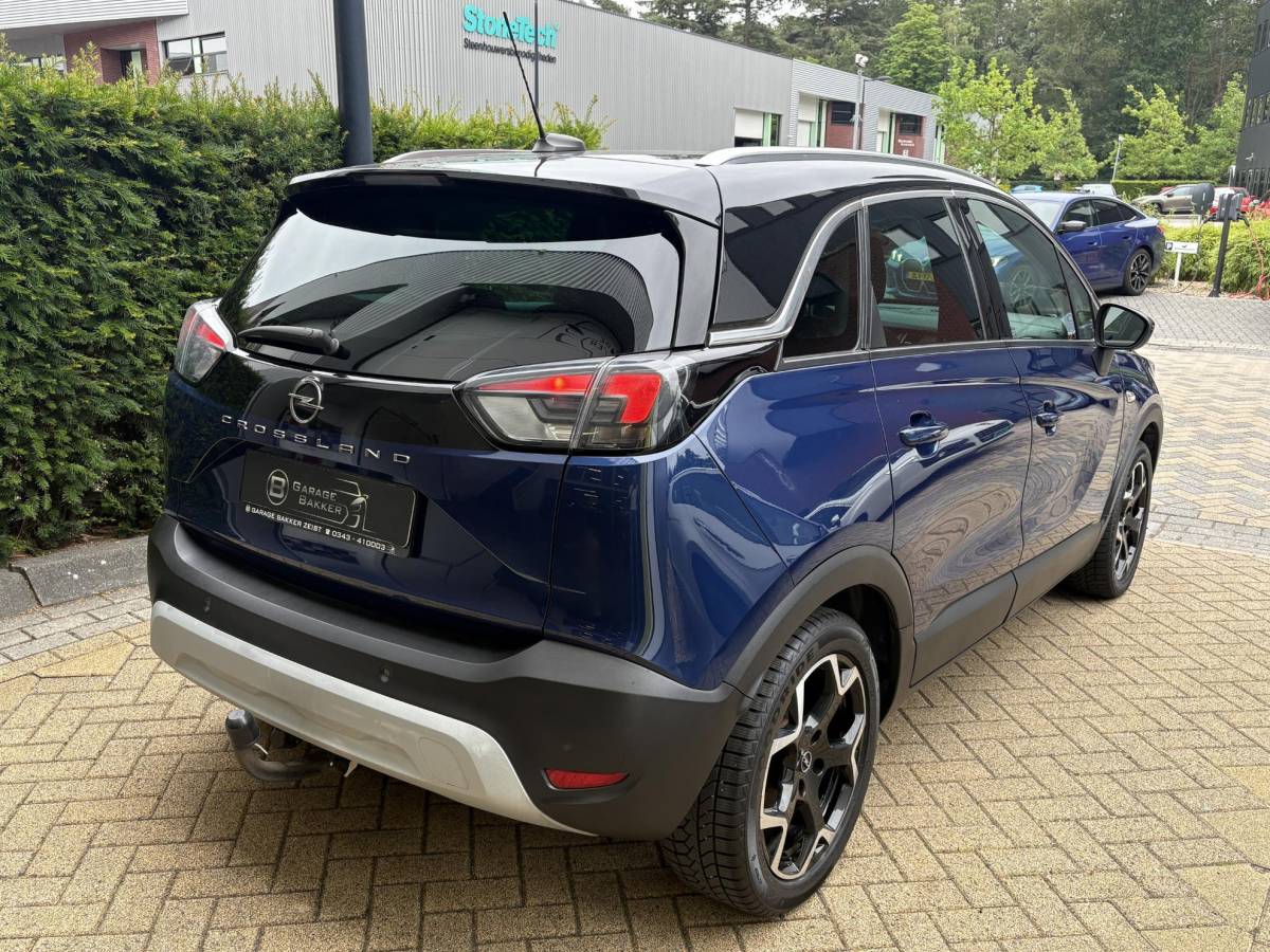 Opel Crossland Opel Crossland 1.2 Edition Trekhaak, Stoel/Stuurverwarming, Parkeersensoren, LED, Halfleder