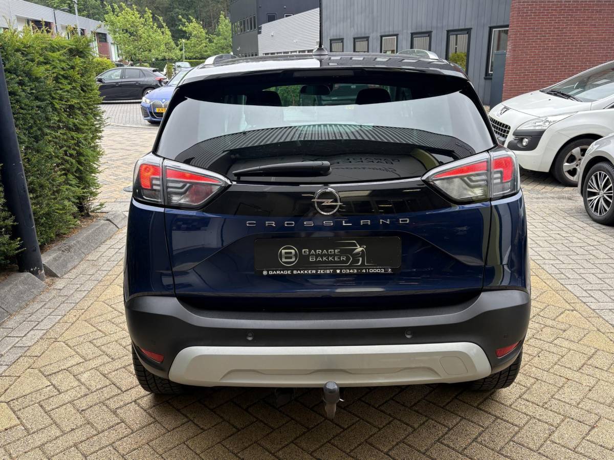 Opel Crossland Opel Crossland 1.2 Edition Trekhaak, Stoel/Stuurverwarming, Parkeersensoren, LED, Halfleder