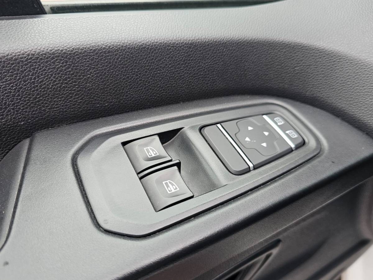 Renault Trafic Renault Trafic 2.0 dCi 150PK T29 L1H1 Comfort | Automaat | LED | Trekhaak | Navi | Camera | PDC | App-Connect |