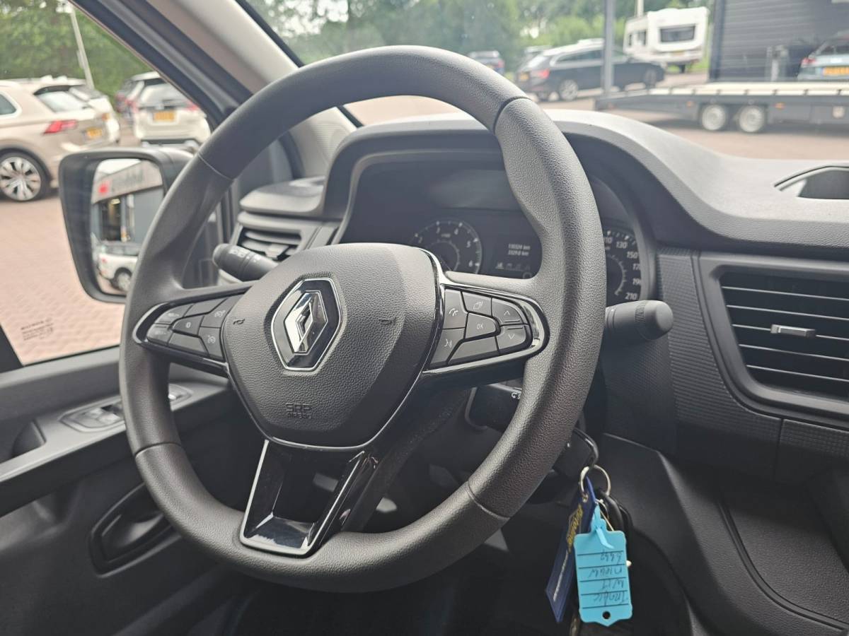 Renault Trafic Renault Trafic 2.0 dCi 150PK T29 L1H1 Comfort | Automaat | LED | Trekhaak | Navi | Camera | PDC | App-Connect |