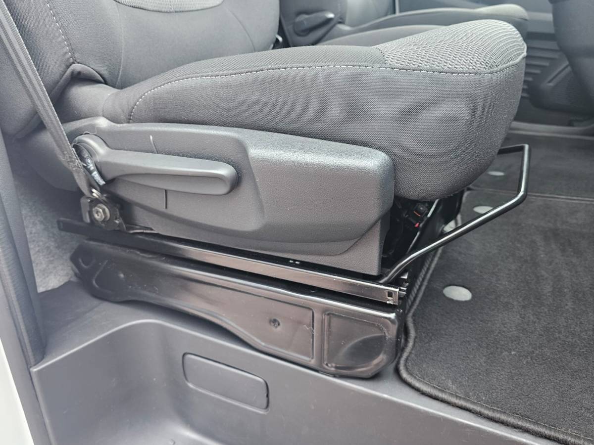 Renault Trafic Renault Trafic 2.0 dCi 150PK T29 L1H1 Comfort | Automaat | LED | Trekhaak | Navi | Camera | PDC | App-Connect |