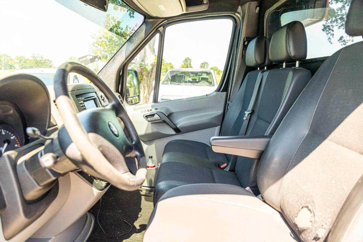 Mercedes-Benz Sprinter Mercedes-Benz Sprinter 519 3.0 CDI 432 I Full Black I Lier I Tijhof I Automaat I 6 Cilinder