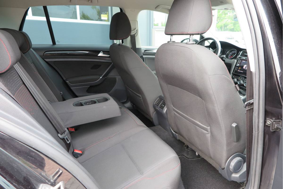 Volkswagen Golf Volkswagen Golf 1.4 TSI 125pk Sound Navi , LMV, Keyless, PDC , Achteruitrijcamera , Carplay , Etc. Nieuwe apk bij aflevering