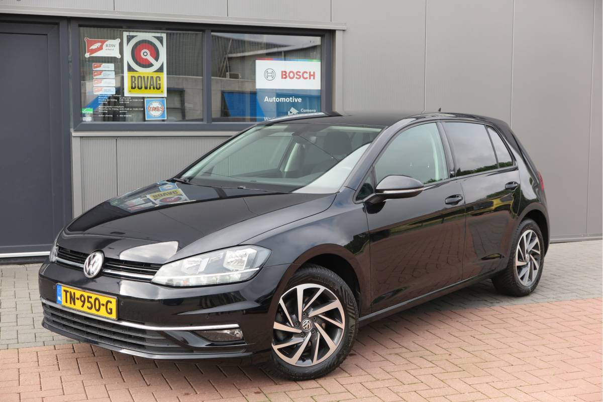Volkswagen Golf Volkswagen Golf 1.4 TSI 125pk Sound Navi , LMV, Keyless, PDC , Achteruitrijcamera , Carplay , Etc. Nieuwe apk bij aflevering