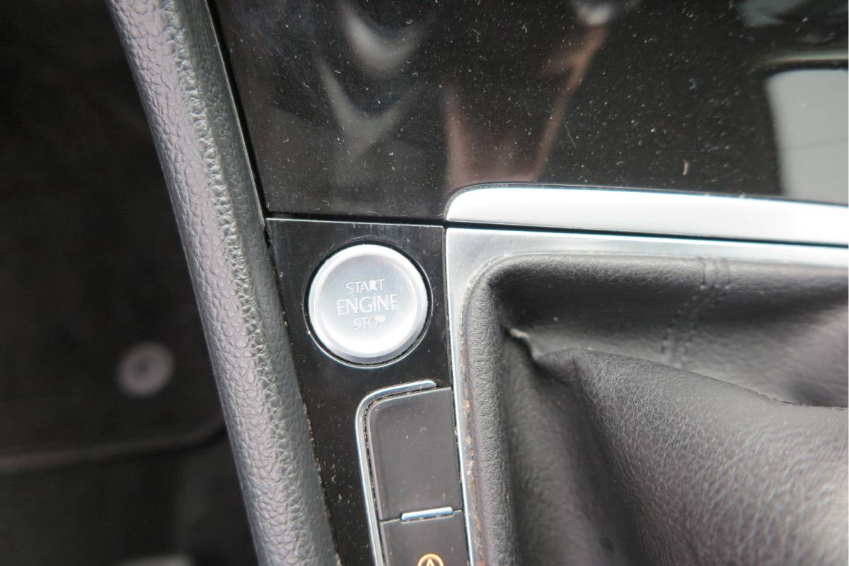 Volkswagen Golf Volkswagen Golf 1.4 TSI 125pk Sound Navi , LMV, Keyless, PDC , Achteruitrijcamera , Carplay , Etc. Nieuwe apk bij aflevering