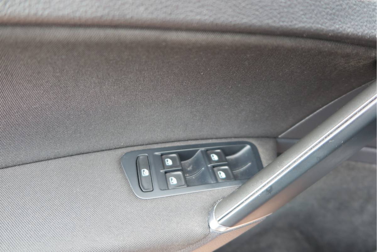 Volkswagen Golf Volkswagen Golf 1.4 TSI 125pk Sound Navi , LMV, Keyless, PDC , Achteruitrijcamera , Carplay , Etc. Nieuwe apk bij aflevering
