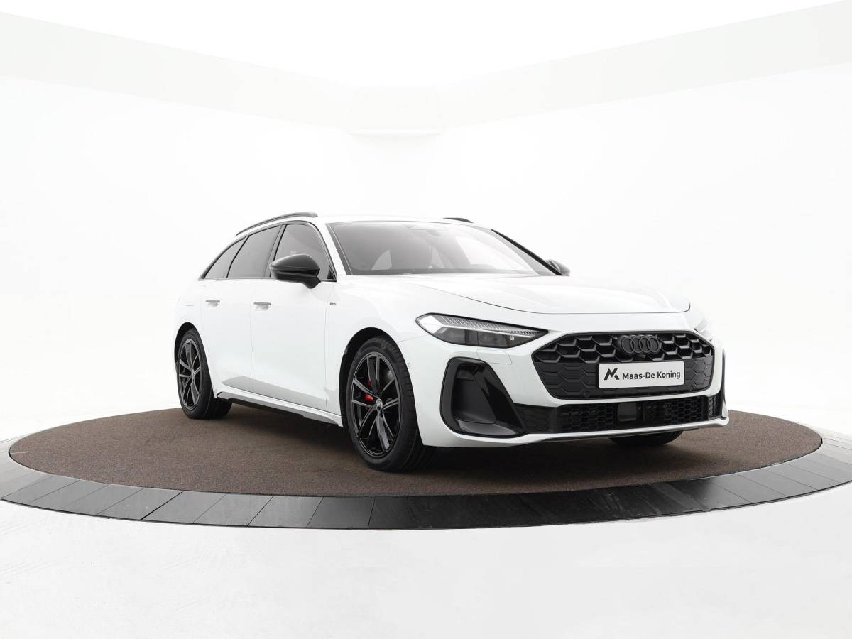 Audi A5 Audi A5 Avant 2.0 367pk S-tronic e-hybrid quattro S edition · 360 Camera · Wegklapbare Trekhaak · Bang & Olufsen Audio · Bijrijder Display · Zwart Optiek · 19” Inch · Garantie t/m 26-07-2030 of 100.000