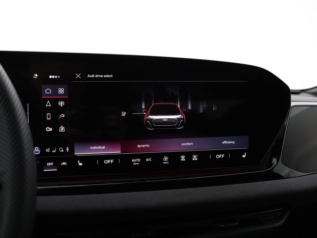 Audi A5 Audi A5 Avant 2.0 367pk S-tronic e-hybrid quattro S edition · 360 Camera · Wegklapbare Trekhaak · Bang & Olufsen Audio · Bijrijder Display · Zwart Optiek · 19” Inch · Garantie t/m 26-07-2030 of 100.000