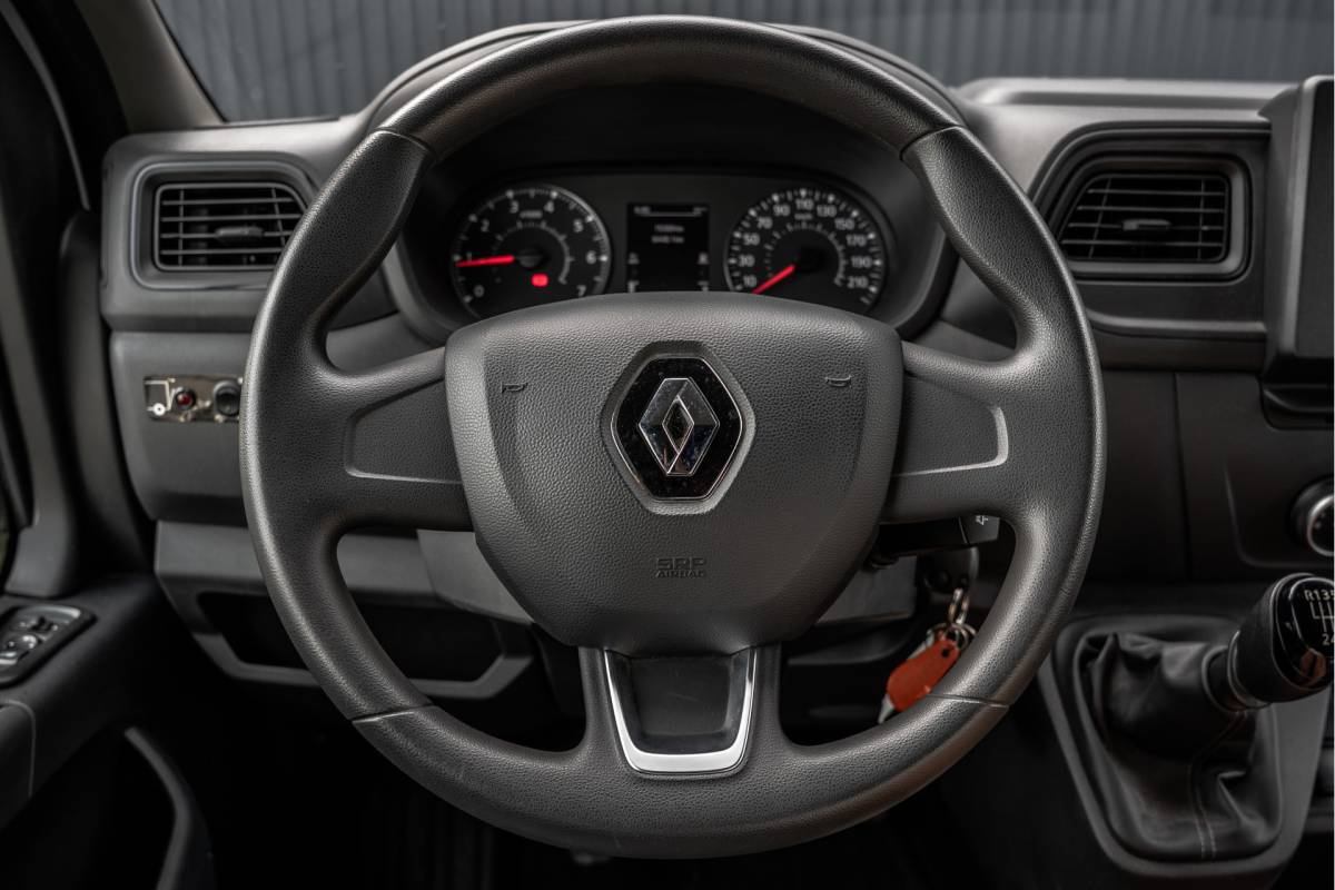 Renault Master Renault Master 15.389 KM! | Bakwagen met Laadklep | 146PK | LED | Airco