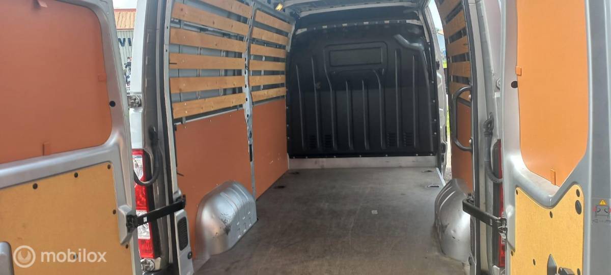 Renault Master Renault Master bestel T35 2.3 dCi 180 L2H2 Energy Comfort
