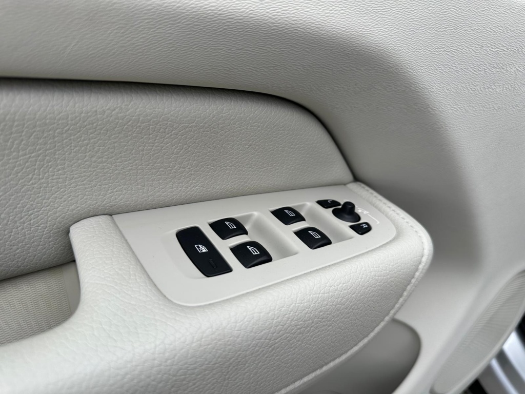 Volvo XC60 Volvo XC60 2.0 B5 AWD Inscription I Leder I Trekhaak I Navigatie I Nieuwsta